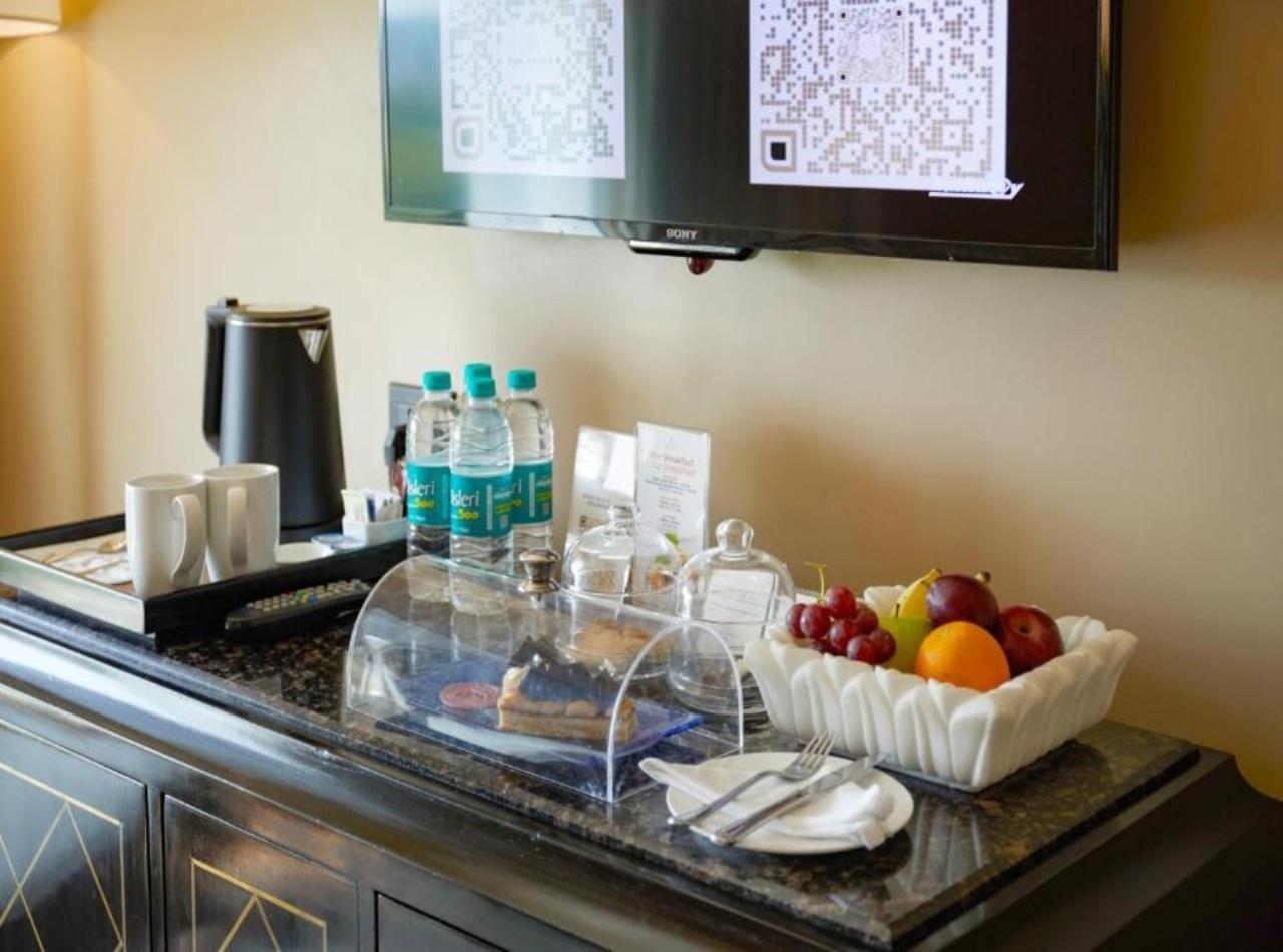 Rosewood Suites A Family Hotel Near Delhi Airport New Delhi Eksteriør billede