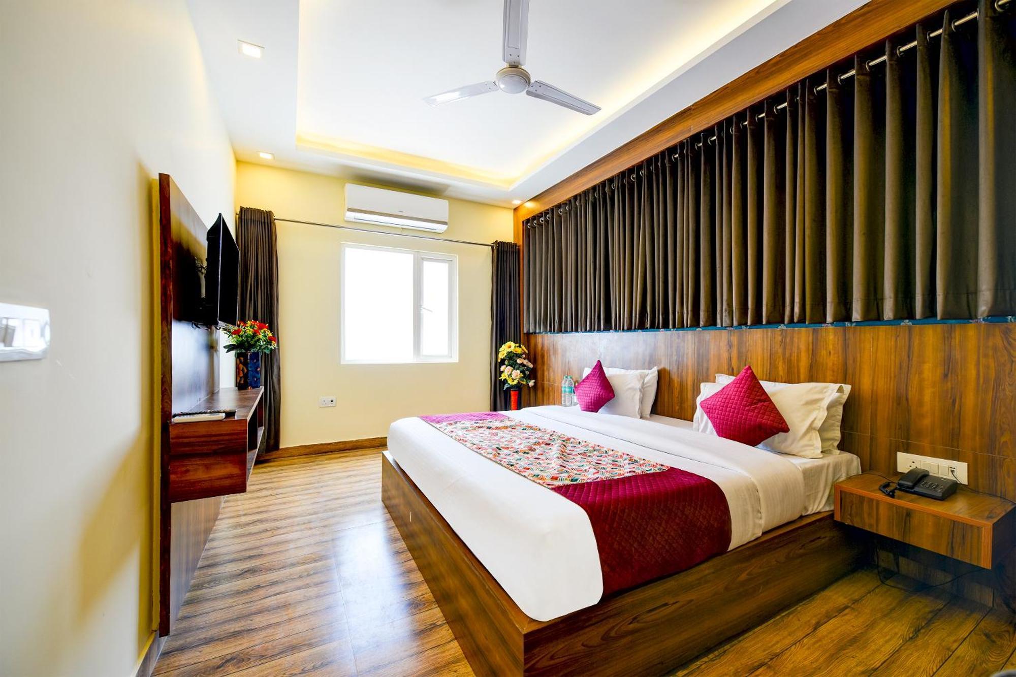 Rosewood Suites A Family Hotel Near Delhi Airport New Delhi Eksteriør billede