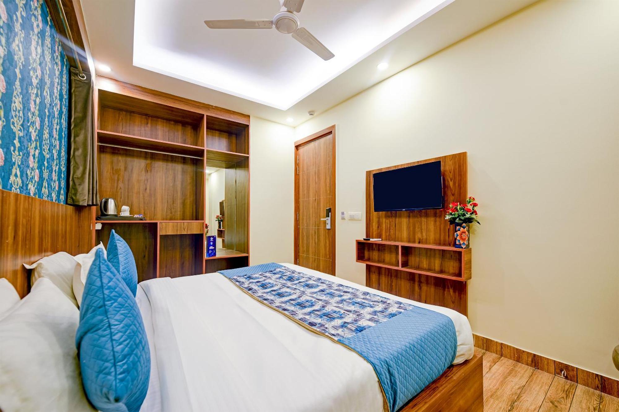 Rosewood Suites A Family Hotel Near Delhi Airport New Delhi Eksteriør billede